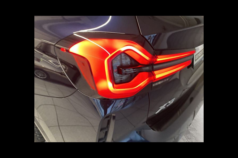 BMW X3 xDrive30e M-SPORT ** LADER, NAVI+, OYSTER LEDER, PANORAMA, TREKH, 20-inch LMV, ADAPT. CRUISE ** 1e EIG - UNFALLFREI ** ** INFORMEER OOK NAAR ONZE AANTREKKELIJKE FINANCIAL-LEASE TARIEVEN **