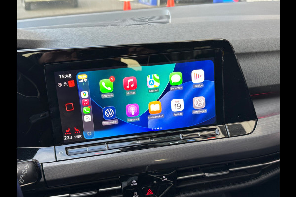 Volkswagen Golf 1.5 eTSI Style Head-Up Memory IQ LIGHT Pano