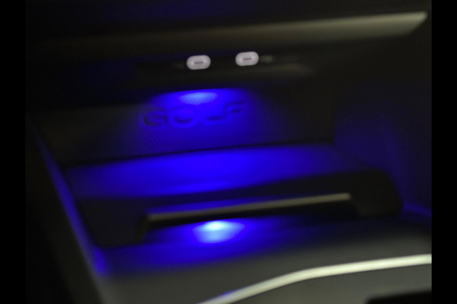 Volkswagen Golf 2.0 TSI GTI Clubsport | NARDO | 300 PK | Pano | IQ. Licht