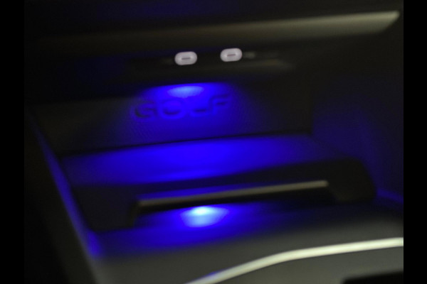 Volkswagen Golf 2.0 TSI GTI Clubsport | NARDO | 300 PK | Pano | IQ. Licht