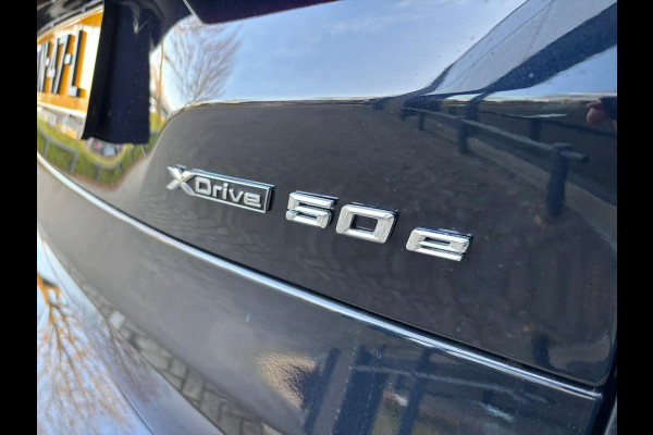 BMW X5 xDrive50e M-Sport PANORAMA DAK HARMAN KARDON 360 CAMERA 22 INCH VELGEN LUCHTVERING