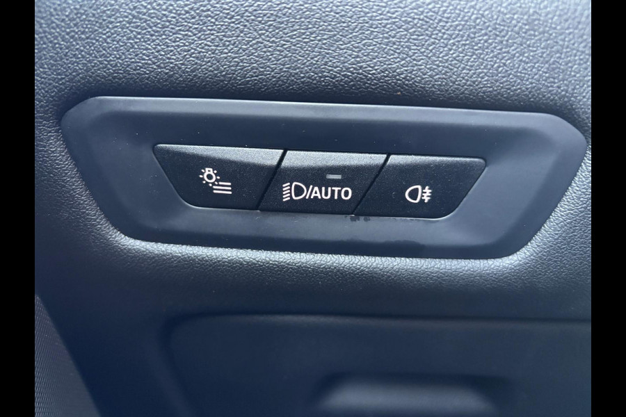 BMW X5 xDrive50e M-Sport PANORAMA DAK HARMAN KARDON 360 CAMERA 22 INCH VELGEN LUCHTVERING