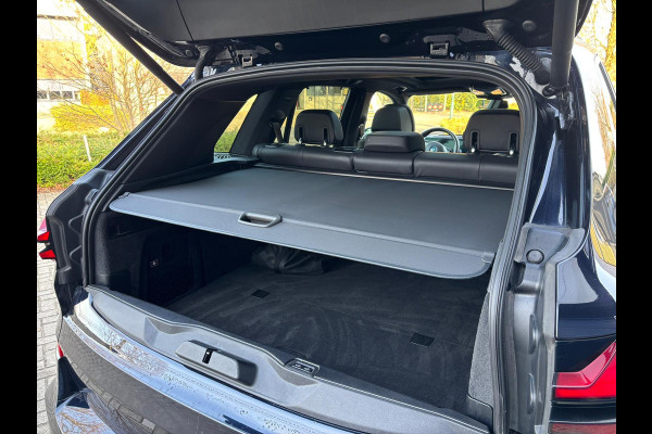 BMW X5 xDrive50e M-Sport PANORAMA DAK HARMAN KARDON 360 CAMERA 22 INCH VELGEN LUCHTVERING