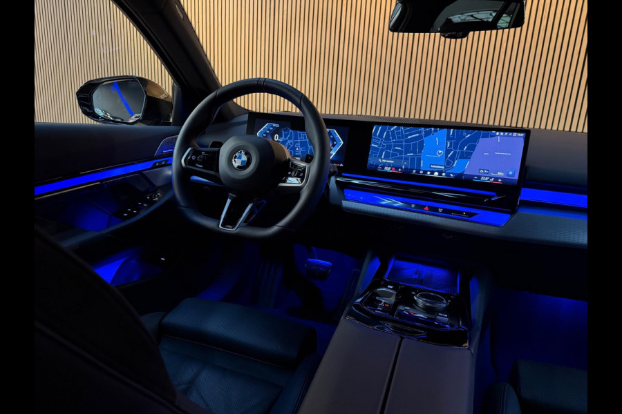 BMW 5 Serie Touring 520i M Sport Pro - Pano - Bowers & Wilkins