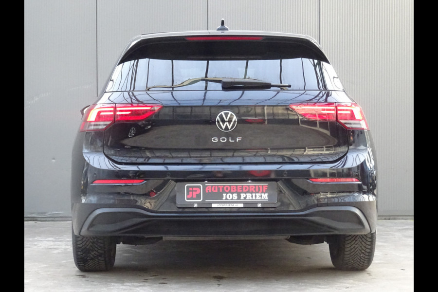 Volkswagen Golf 1.5 TSI Style * PANORAMADAK * KEYLESS * 4 SEIZOENSBANDEN !!