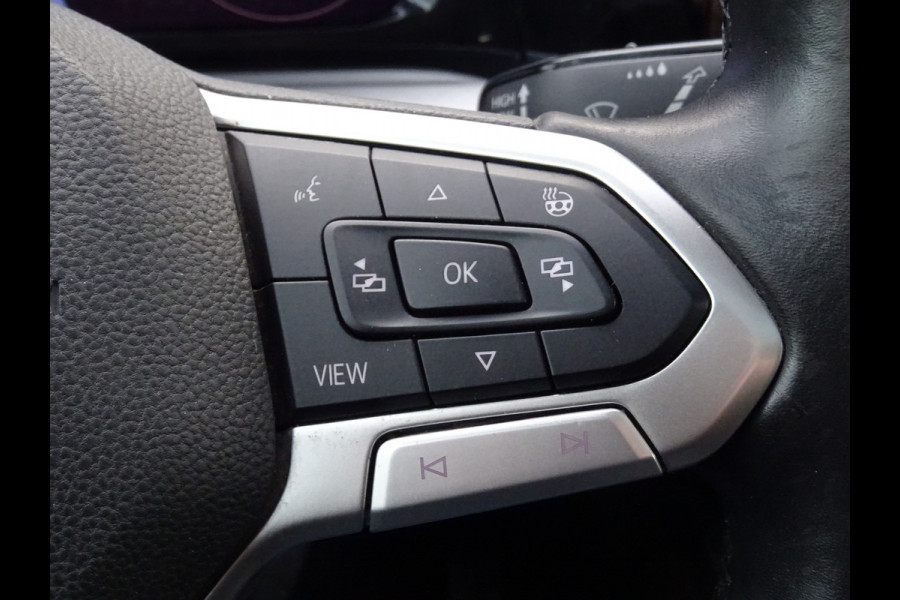 Volkswagen Golf 1.5 TSI Style * PANORAMADAK * KEYLESS * 4 SEIZOENSBANDEN !!