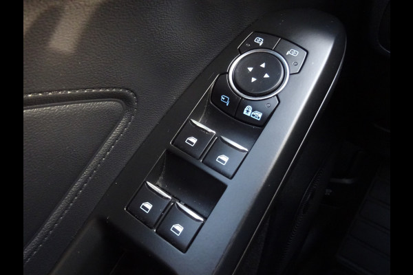 Ford Focus 1.0 EcoBoost Titanium X ST-LINE * PANORAMADAK * 4 SEIZONSBANDEN !!