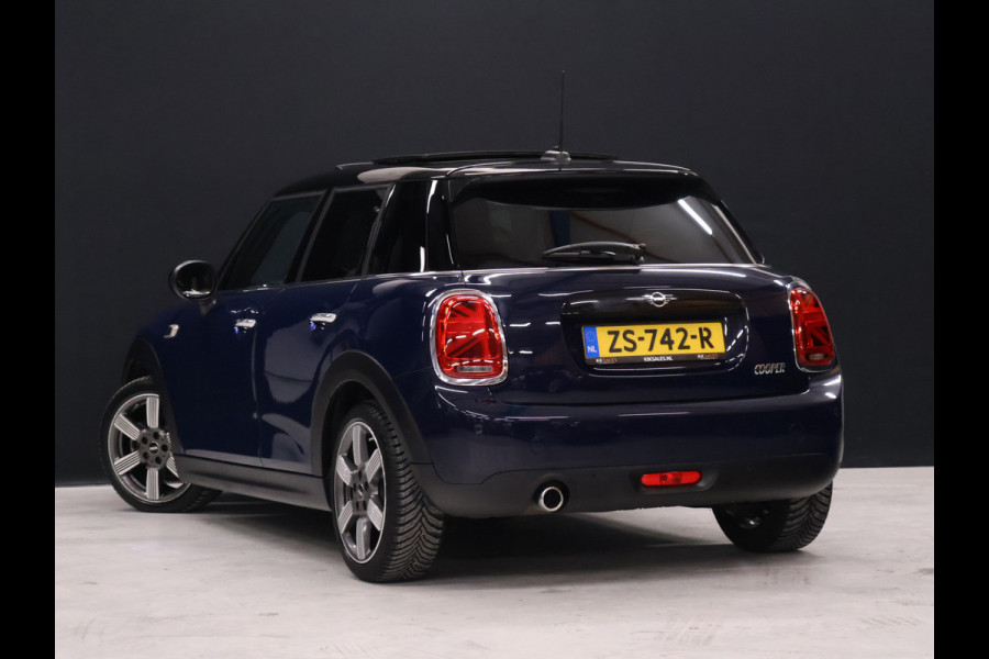 MINI Mini 1.5 Cooper 60 Years Edition [SCHUIFKANTELDAK, HARMAN/KARDON, APPLE CARPLAY, HEAD-UP, STOELVERWARMING, VOL LEDER, PDC V+A, CRUISE, CLIMATE, NIEUWSTAAT]