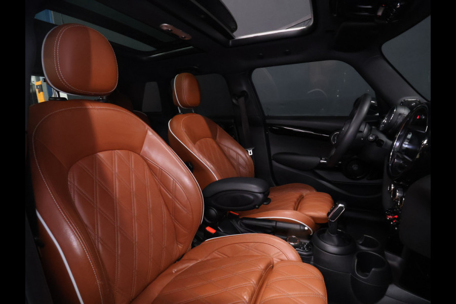 MINI Mini 1.5 Cooper 60 Years Edition [SCHUIFKANTELDAK, HARMAN/KARDON, APPLE CARPLAY, HEAD-UP, STOELVERWARMING, VOL LEDER, PDC V+A, CRUISE, CLIMATE, NIEUWSTAAT]