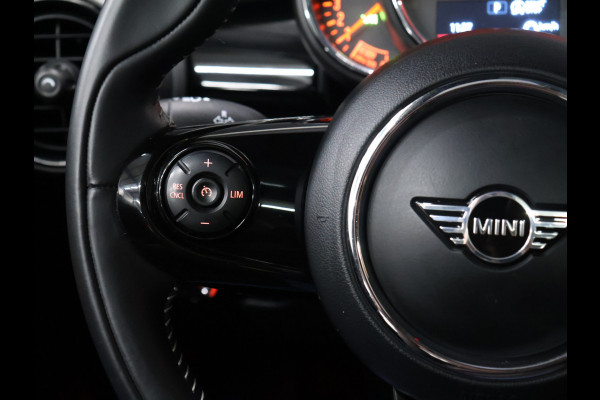 MINI Mini 1.5 Cooper 60 Years Edition [SCHUIFKANTELDAK, HARMAN/KARDON, APPLE CARPLAY, HEAD-UP, STOELVERWARMING, VOL LEDER, PDC V+A, CRUISE, CLIMATE, NIEUWSTAAT]