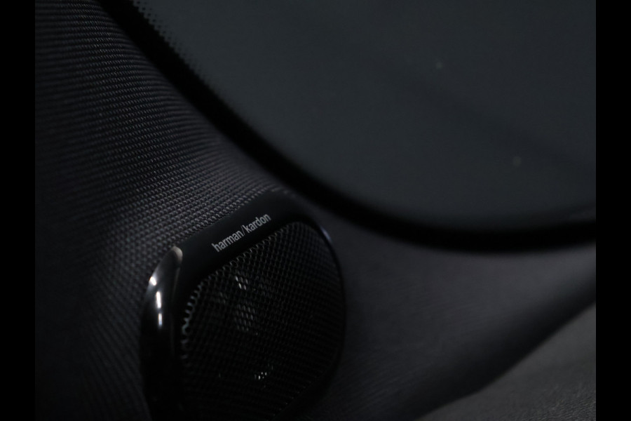 MINI Mini 1.5 Cooper 60 Years Edition [SCHUIFKANTELDAK, HARMAN/KARDON, APPLE CARPLAY, HEAD-UP, STOELVERWARMING, VOL LEDER, PDC V+A, CRUISE, CLIMATE, NIEUWSTAAT]