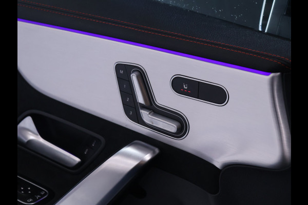 Mercedes-Benz CLA-Klasse Shooting Brake 250 e AMG Limited FULL OPTION [ADAPTIVE CRUISE, CAMERA, APPLE CARPLAY,  MEMORY SEATS, SCHUIFKANTELDAK, SFEERVERLICHTING, DIGITAL DASH, TREKHAAK, HALF LEDER, NAVIGATIE, NIEUWSTAAT]