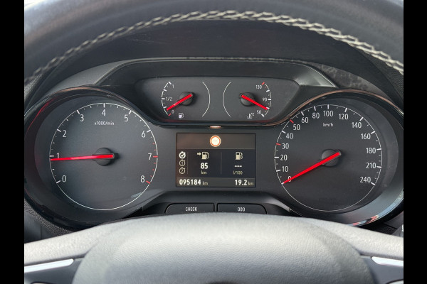 Opel Crossland X BWJ 2019 | 1.2T 110PK Edition | TREKHAAK | NAVI | SPORTSTOELEN | AIRCO | CRUISE |