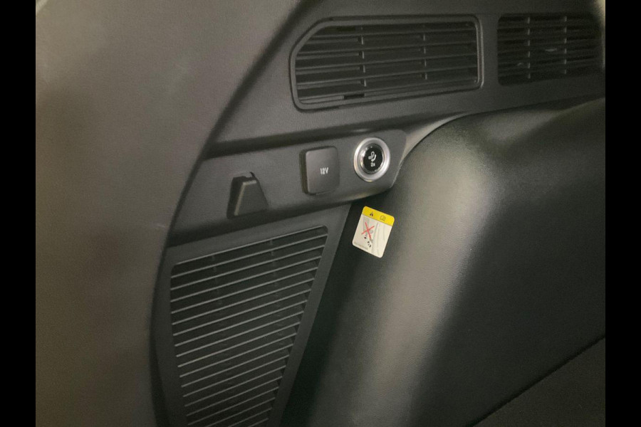 Ford Kuga 2.5 PHEV ST-Line | Wegklapbare trekhaak |  Adaptive cruise control | Winter Pack | Camera | Elektrische achterklep