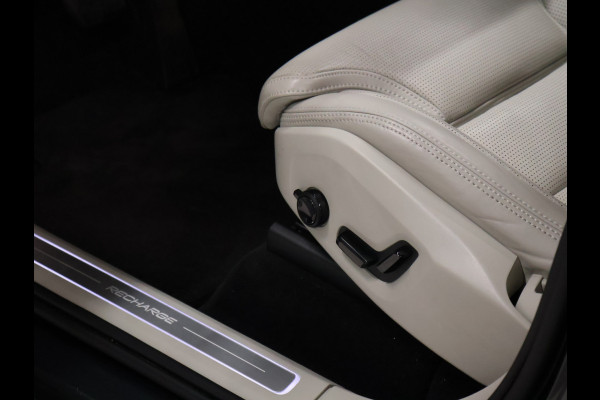 Volvo XC90 2.0 T8 Recharge AWD Inscription Exclusive [DIGITAL DASH, ADAPTIVE CRUISE, CAMERA, BOWERS & WILKINS AUDIO, MEMORY STOELEN, ELEK TREKHAAK, APPLE CARPLAY, CLIMATE CONTROL, HEAD UP DISPLAY, AIRCO ACHTER, NAVIGATIE, NIEUWSTAAT]