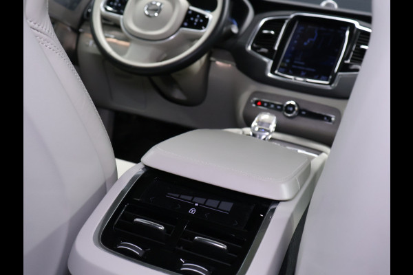 Volvo XC90 2.0 T8 Recharge AWD Inscription Exclusive [DIGITAL DASH, ADAPTIVE CRUISE, CAMERA, BOWERS & WILKINS AUDIO, MEMORY STOELEN, ELEK TREKHAAK, APPLE CARPLAY, CLIMATE CONTROL, HEAD UP DISPLAY, AIRCO ACHTER, NAVIGATIE, NIEUWSTAAT]