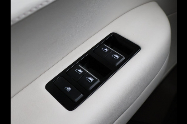 Aiways U5 63kWh SHOWROOM + SFEERVERLICHTING | CARPLAY | 360 CAMERA | ACC | LEDER | LED