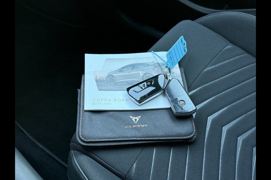 CUPRA Born BWJ 2022 | SOH 92,4% BUS Adrenaline 204PK 62 kWh | PANO DAK | CAMERA A | 19'' LMV | STOELVERW | NAVI | CLIMA | CARPLAY |