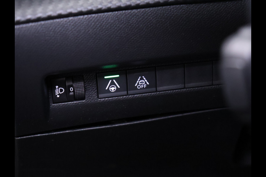 Peugeot 208 1.2 PureTech Blue Lease Allure RIEM VERV. [DIGITAL DASHBOARD, PANORAMADAK, APPLE CARPLAY, CAMERA, PDC V+A, FLIPPERS, NAVIGATIE, NIEUWSTAAT]