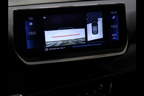 Peugeot 208 1.2 PureTech Blue Lease Allure RIEM VERV. [DIGITAL DASHBOARD, PANORAMADAK, APPLE CARPLAY, CAMERA, PDC V+A, FLIPPERS, NAVIGATIE, NIEUWSTAAT]
