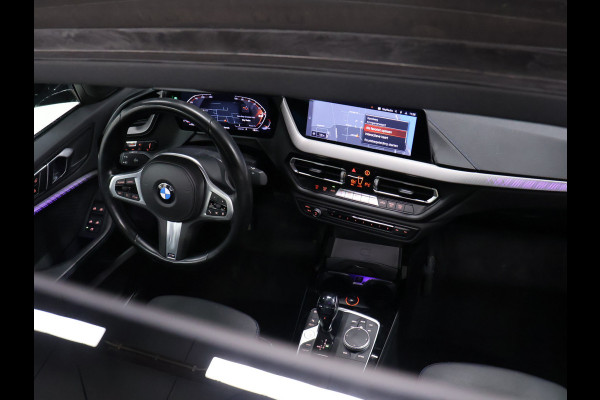 BMW 2 Serie Gran Coupé 218i M-Sport [SCHUIFKANTELDAK, APPLE CARPLAY, ANDROID, CAMERA, PDC V+A, VOL LEDER, CRUISE, CLIMATE, NIEUWSTAAT]