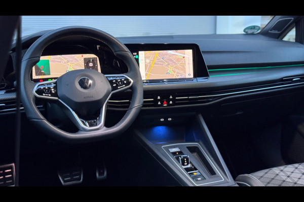 Volkswagen Golf 1.5 eTSI R-Line Pano/H&K/Matrix/Camera
