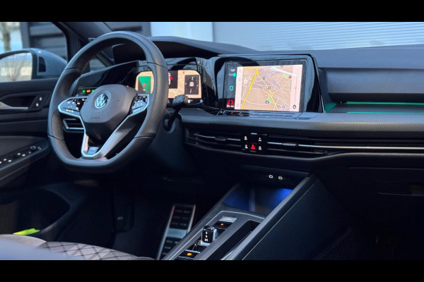 Volkswagen Golf 1.5 eTSI R-Line Pano/H&K/Matrix/Camera