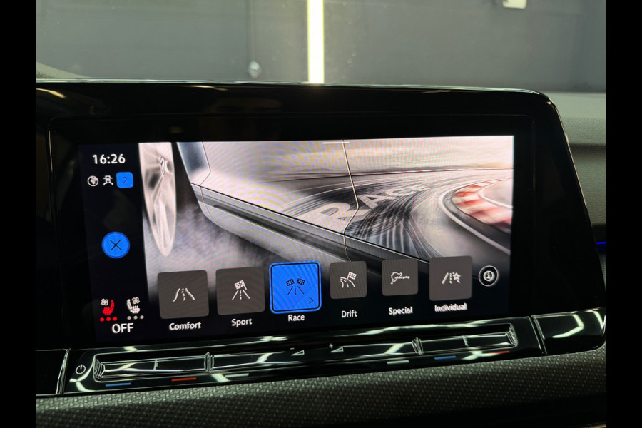 Volkswagen Golf 2.0 TSI R 4M Performance Pano|HuD|Akra|Memory