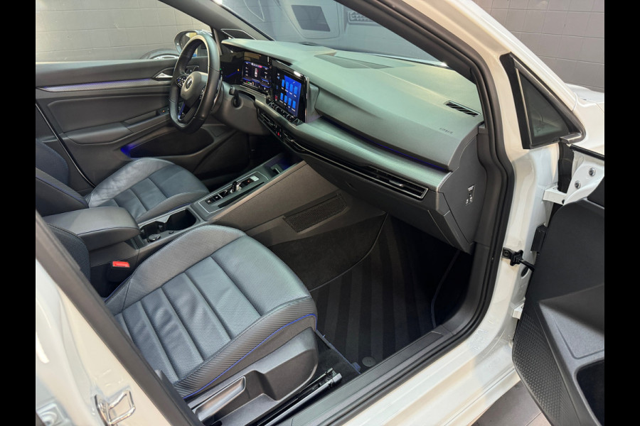 Volkswagen Golf 2.0 TSI R 4M Performance Pano|HuD|Akra|Memory
