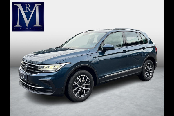 Volkswagen Tiguan 1.4 eHybrid OPF DSG Life 24.000KM!!| SUPER COMPLETE AUTO| DIG. DASH| STOEL + STUURVERWARMING| CARPLAY | NET ONDERHOUD GEHAD, RIJKLAAR INCL 12 MND. BOVAG GARANTIE|