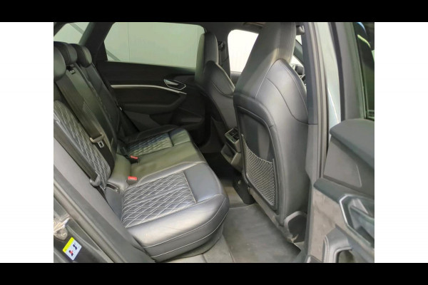 Audi e-tron 55 Aut. Quattro S-Line S-Edition 95kwh | Panorama | S Stoelen | Matrix | Camera |