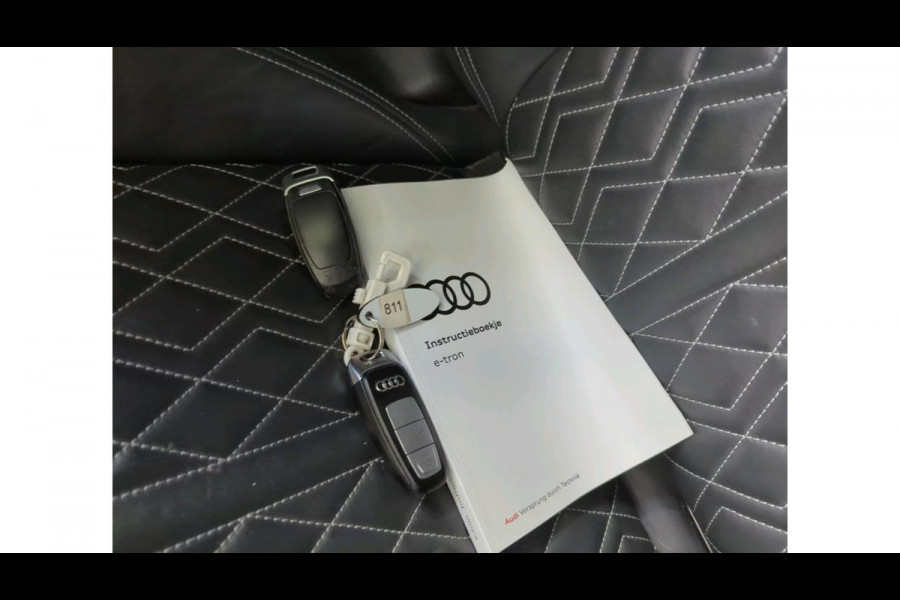 Audi e-tron 55 Aut. Quattro S-Line S-Edition 95kwh | Panorama | S Stoelen | Matrix | Camera |
