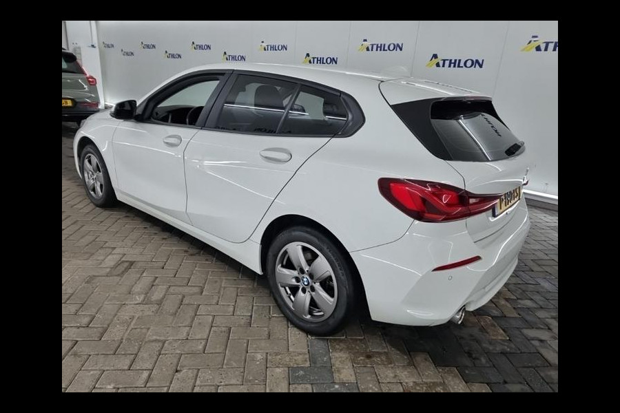 BMW 1-serie 118i Aut. Executive Bus. Edition | LED | Navi | LMV | Virtual Live Cockpit |