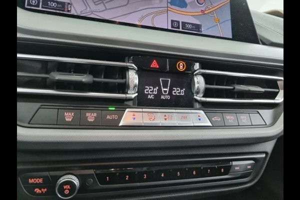 BMW 1-serie 118i Aut. Executive Bus. Edition | LED | Navi | LMV | Virtual Live Cockpit |