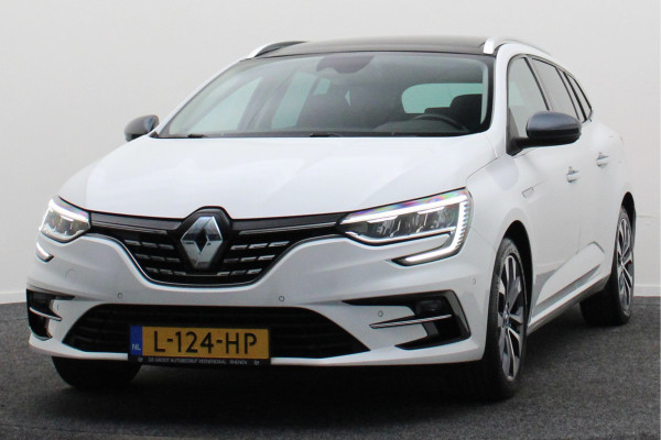 Renault Mégane Estate 1.6 E-Tech Plug-In Hybrid 160 R.S. Line Leer, Schuif-/Kanteldak, Apple Carplay, BOSE, Trekhaak, Camera