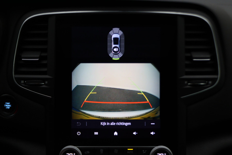 Renault Mégane Estate 1.6 E-Tech Plug-In Hybrid 160 R.S. Line Leer, Schuif-/Kanteldak, Apple Carplay, BOSE, Trekhaak, Camera