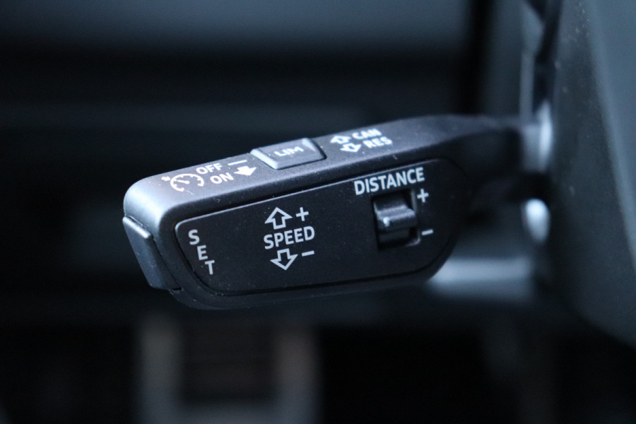 Audi A6 Avant 55 TFSI e Quattro (2x) S-line Competition HUD PANO MATRIX