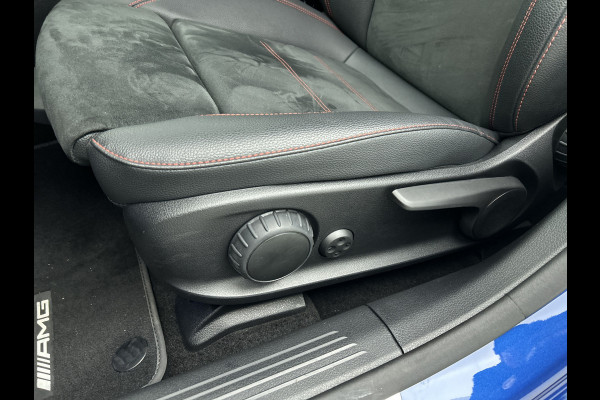 Mercedes-Benz A-Klasse 250 e AMG Plug-In Hybride AMG Line | Night Pakket | Trekhaak | Sfeerverlichting  | Achteruitrijcamera | Stuur en Stoelverwarming. Inclusief 24 maanden MB Certified garantie voor Europa.