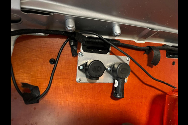 Mercedes-Benz Vito AUTOMAAT SERVICEWAGEN 114 CDI euro6 Lang, BOTT Kasten, Omvormer, Standkachel, Metallic lak, RIJKLAARPRIJS!