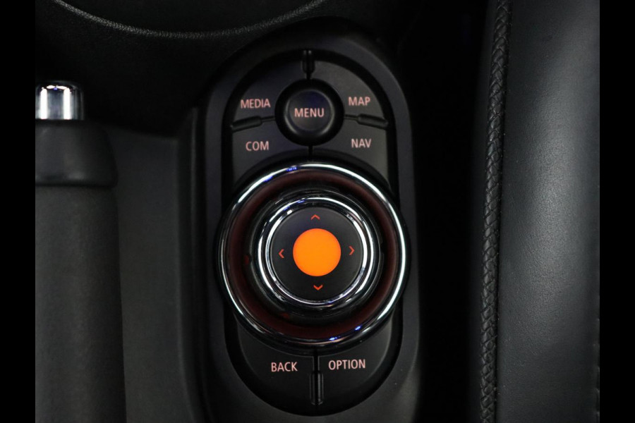 MINI Cooper S 2.0 60 Years | Panoramadak | Stoelverwarming | Leder | Head-Up | Park Assist | Carplay | Navigatie | Keyless | Full LED | Harman/Kardon | Climate control | Cruise control