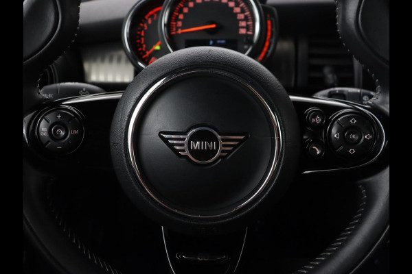 MINI Cooper S 2.0 60 Years | Panoramadak | Stoelverwarming | Leder | Head-Up | Park Assist | Carplay | Navigatie | Keyless | Full LED | Harman/Kardon | Climate control | Cruise control