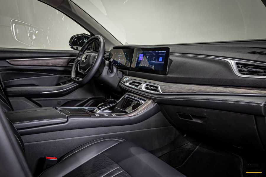 DFSK E5 1.5 PHEV L2|NAP|Pano|E-stoel|Cam|Leder|Keyless|7pers