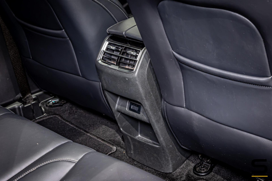 DFSK E5 1.5 PHEV L2|NAP|Pano|E-stoel|Cam|Leder|Keyless|7pers