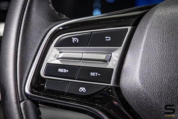 DFSK E5 1.5 PHEV L2|NAP|Pano|E-stoel|Cam|Leder|Keyless|7pers