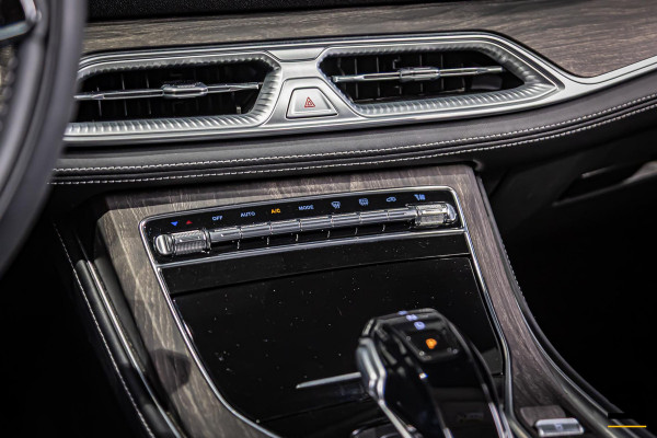 DFSK E5 1.5 PHEV L2|NAP|Pano|E-stoel|Cam|Leder|Keyless|7pers