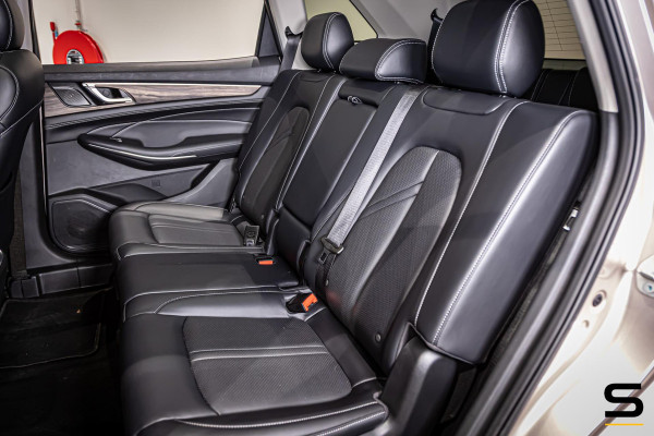 DFSK E5 1.5 PHEV L2|NAP|Pano|E-stoel|Cam|Leder|Keyless|7pers