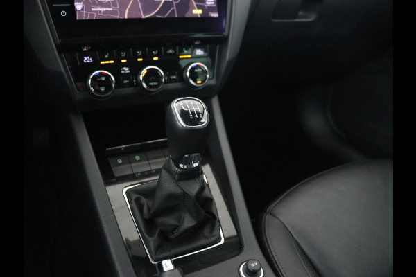 Škoda Octavia 1.0 TSI Business Edition Plus | Leder | Stoelverwarming | Virtual Cockpit | Trekhaak | Full LED | Keyless | Canton Sound | Carplay | Navigatie
