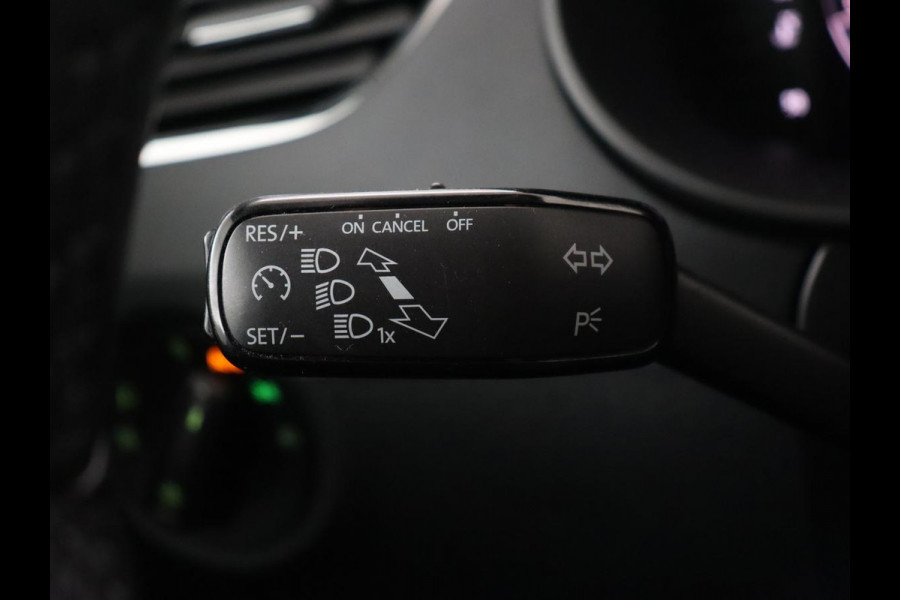 Škoda Octavia 1.0 TSI Business Edition Plus | Leder | Stoelverwarming | Virtual Cockpit | Trekhaak | Full LED | Keyless | Canton Sound | Carplay | Navigatie