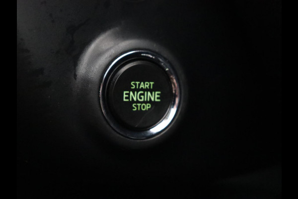 Škoda Octavia 1.0 TSI Business Edition Plus | Leder | Stoelverwarming | Virtual Cockpit | Trekhaak | Full LED | Keyless | Canton Sound | Carplay | Navigatie