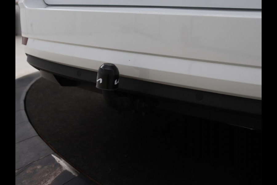 Škoda Octavia 1.0 TSI Business Edition Plus | Leder | Stoelverwarming | Virtual Cockpit | Trekhaak | Full LED | Keyless | Canton Sound | Carplay | Navigatie